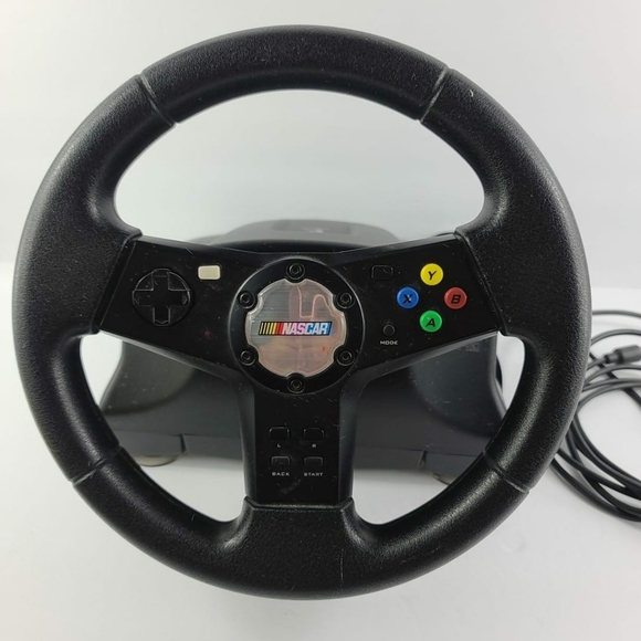 Xbox Nascar racing wheel Logitech - Picture 1 of 8